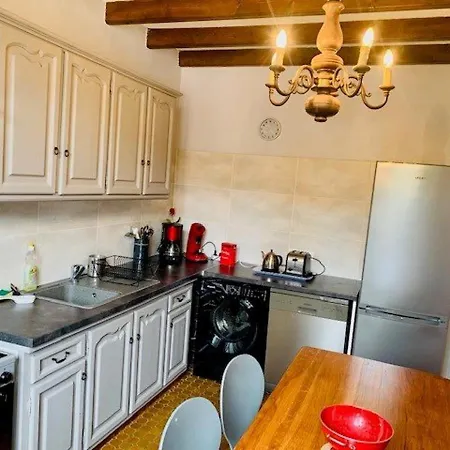 Apartment Confortable T2 Au Centre D'amelie-les-bains, Proche Thermes, Tres Bien Equipe, Pour 2 Personnes - Fr-1-703-153